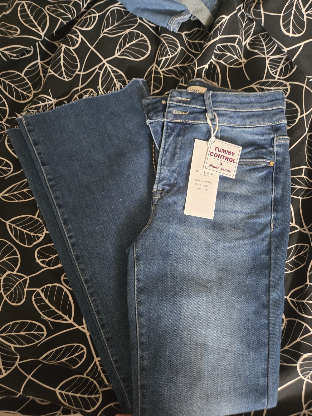 Tummy Control High-Rise Blue Women’s Jeans From Wild Oak Boutique - Picture 3 of 4